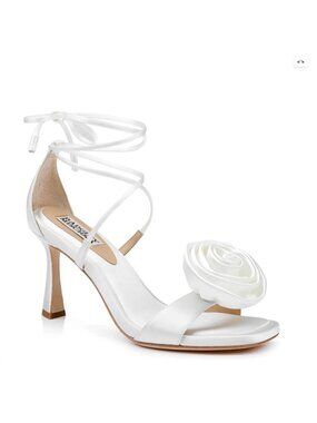 Badgley Mischka JANELLE White Satin Floral Detail Wedding Shoes 10M